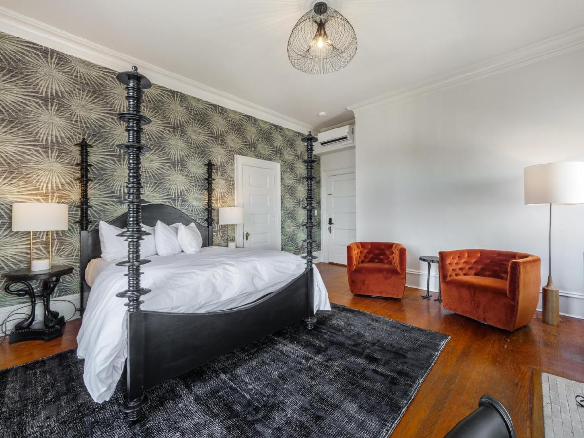 Bed & Breakfast Graystone 4*